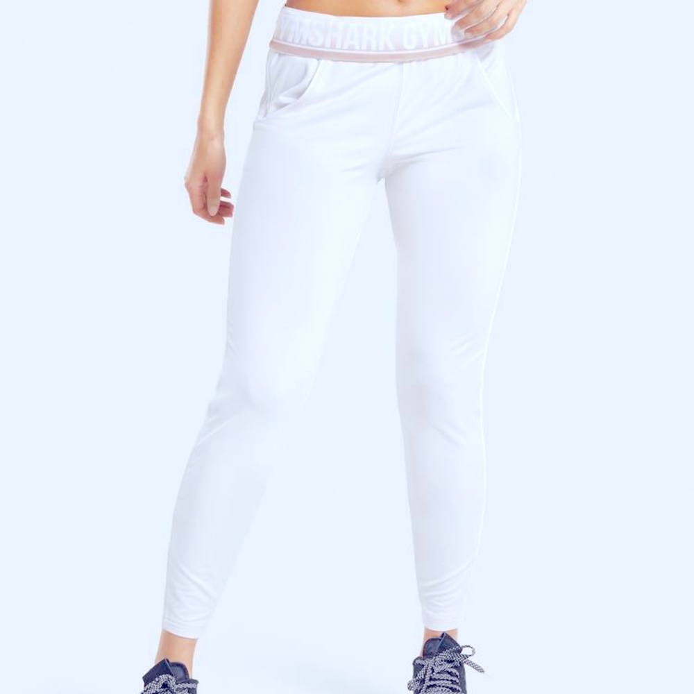 NWOT Gymshark Recess Joggers- Cream and White